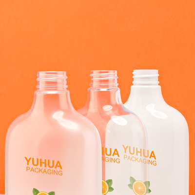 пластиковая упаковка гигиенической косметикаи 500ml разливает белое прозрачное по бутылкам с крышкой 28/410