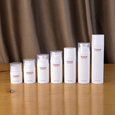 Безвоздушные бутылки пластиковой упаковки 30ml 200ml для лосьона масла сливк