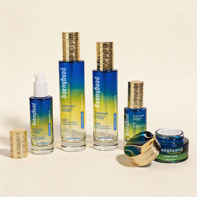 Пластиковые упаковочные бутылки с индивидуальным логотипом, различных размеров и вариантов печати, предназначенные для косметической упаковки