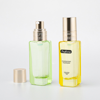 стеклянная упаковка сыворотки заботы кожи квадрата бутылки насоса лосьона 30ml косметическая