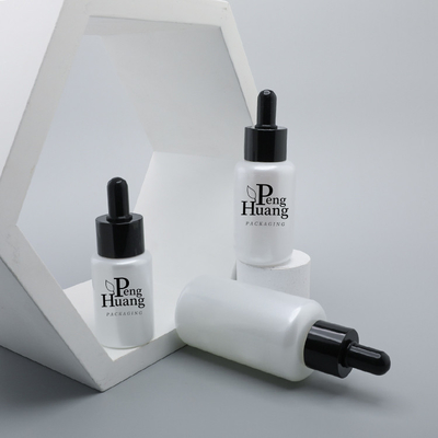 Стеклянное печатание шелковой ширмы круглой бутылки 30ml 50ml 100ml Бостон с капельницей