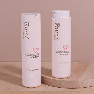 Прочный пластиковый флакон для лосьона с безвоздушным насосом и индивидуальным дизайном, идеально подходящий для косметической упаковки и хранения жидких продуктов